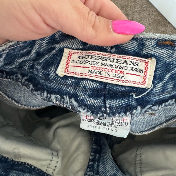 Vintage Women's Guess Jeans - Picture 6 of 7